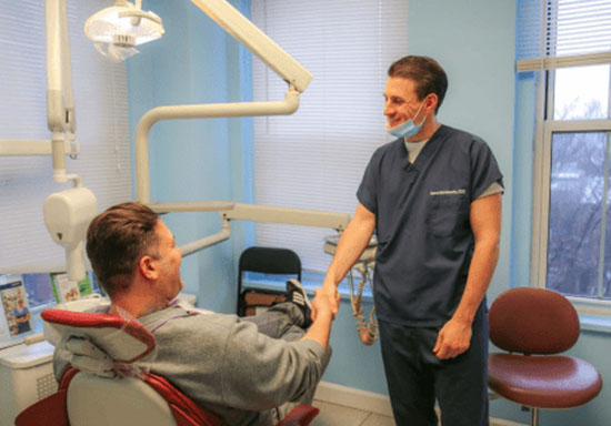 Dr Speaking With Patient